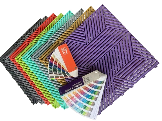 OEM Carreaux de sol de garage autodécailleur Colorier Tapis de sol de garage entrelacés