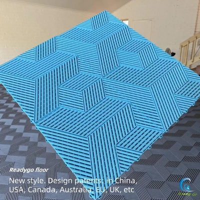 Carreaux de sol de garage bleus et flexibles 3D, tapis de sol de garage entrelacés